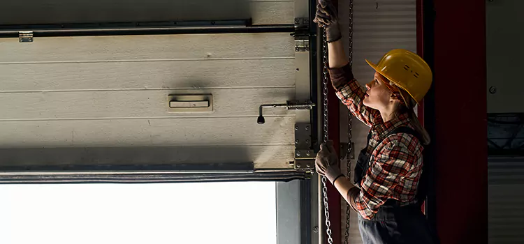 Addressing Common Garage Door Stoppage Issues in Decatur, AL